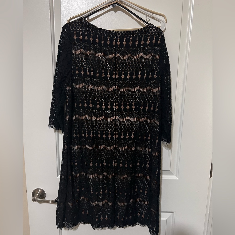 Dress for a cocktail party or wedding guest